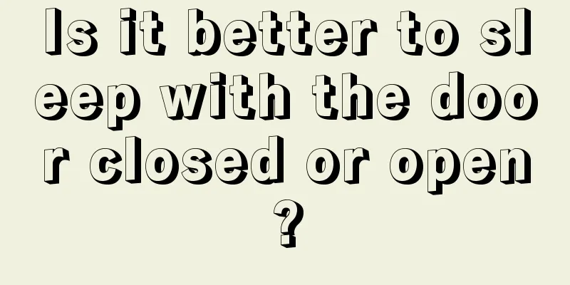 Is it better to sleep with the door closed or open?