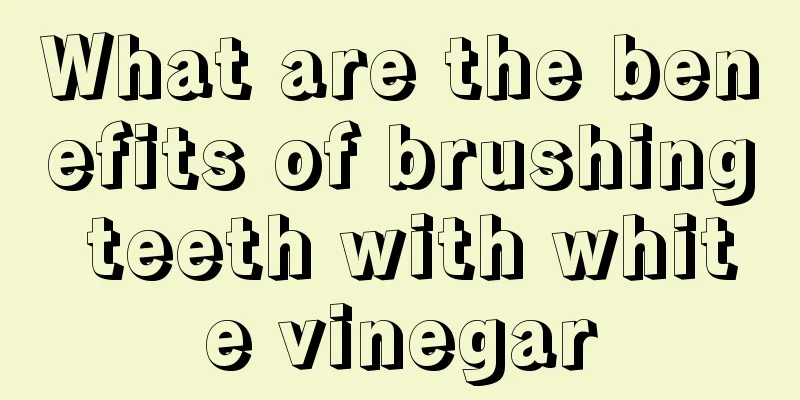 What are the benefits of brushing teeth with white vinegar