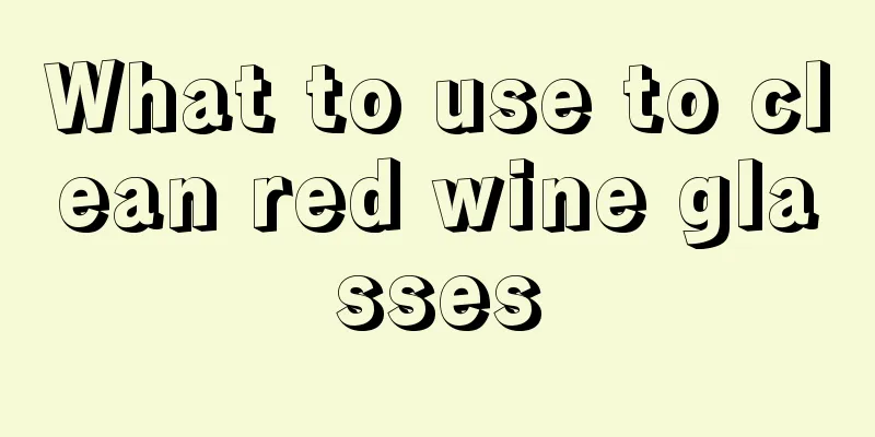 What to use to clean red wine glasses