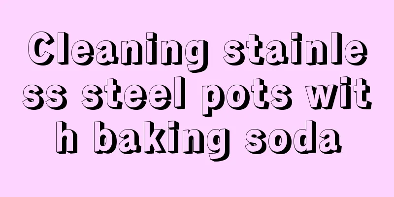 Cleaning stainless steel pots with baking soda