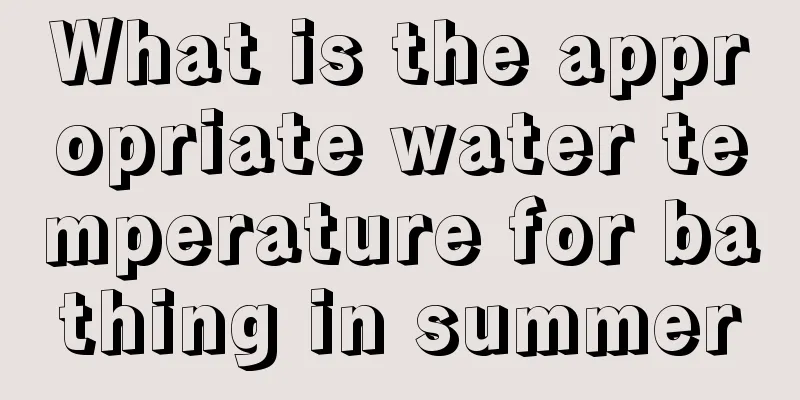 What is the appropriate water temperature for bathing in summer