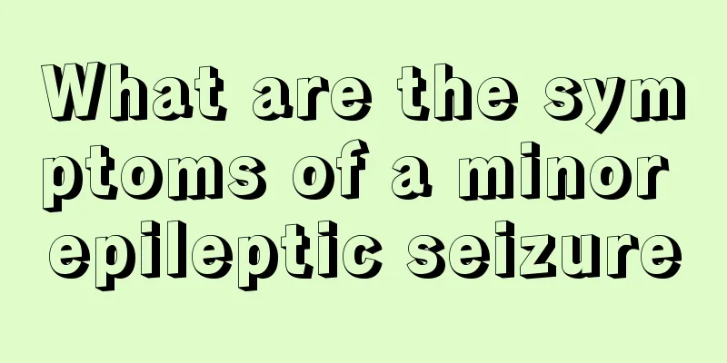 What are the symptoms of a minor epileptic seizure