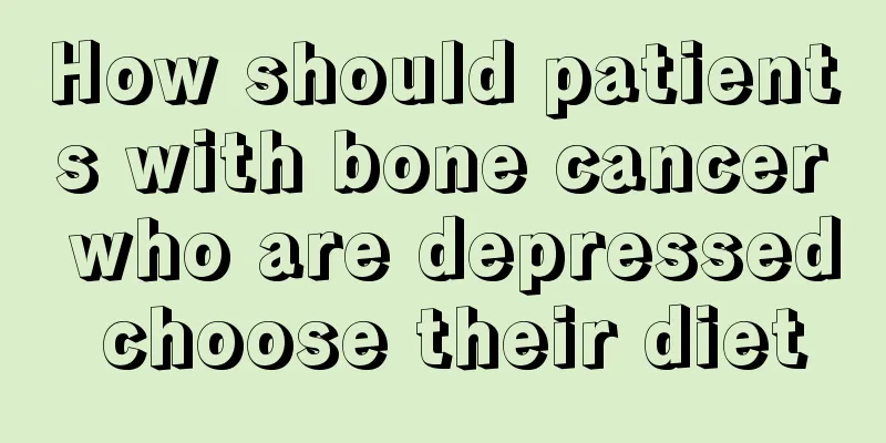How should patients with bone cancer who are depressed choose their diet
